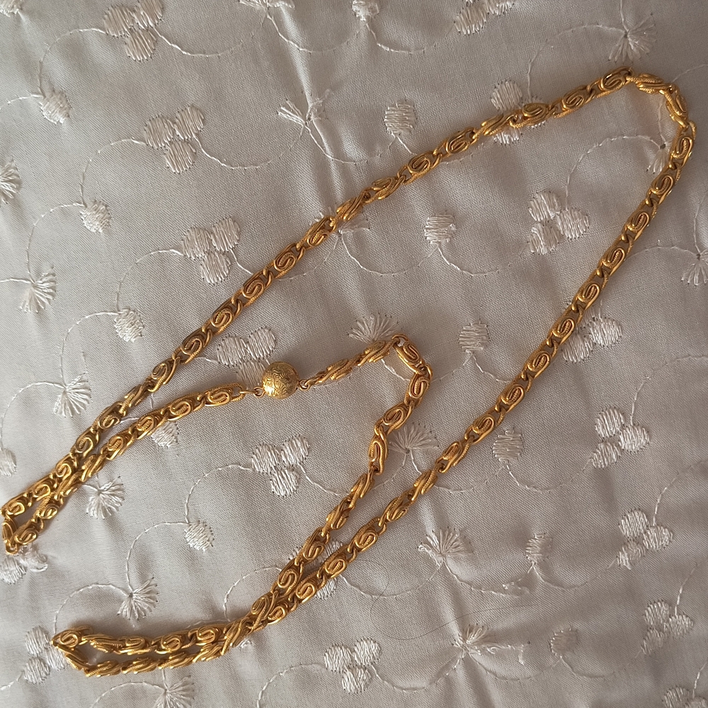 Vintage Gold necklace